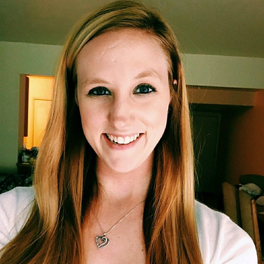 Meet your Posher, Caitlin